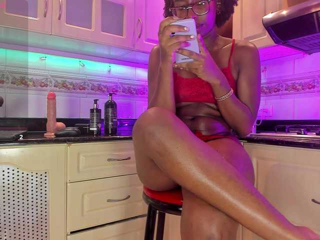 MelodyBlazze live cam on BongaCams