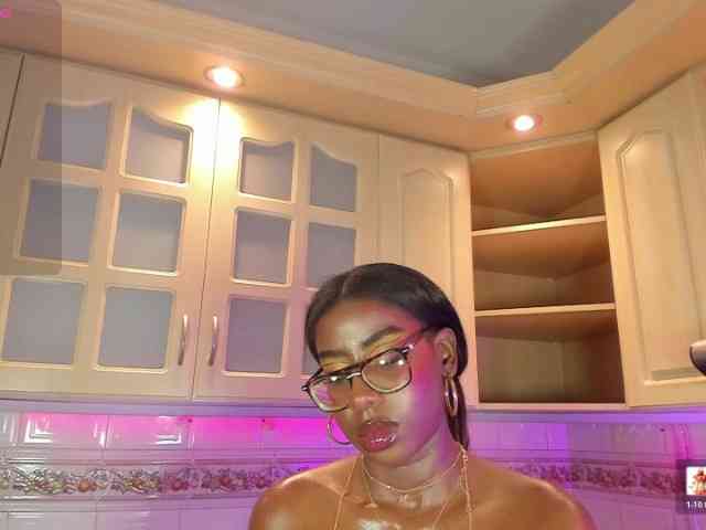 MelodyBlazze webcam