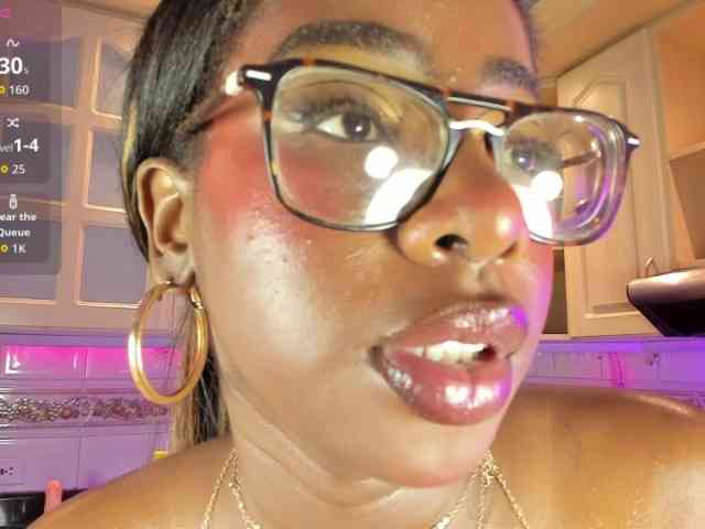 MelodyBlazze webcam