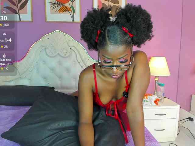 MelodyBlazze webcam