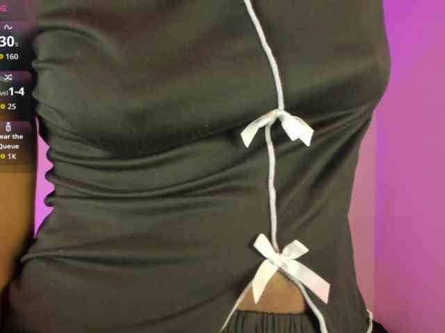 MelodyBlazze webcam