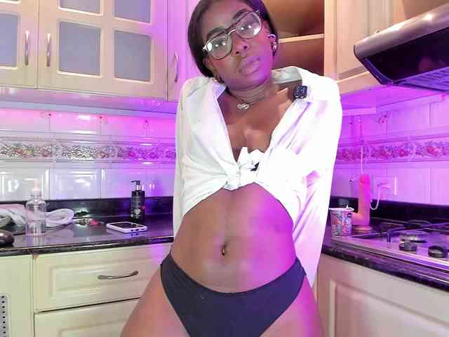 MelodyBlazze webcam