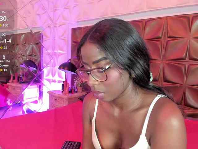 MelodyBlazze webcam