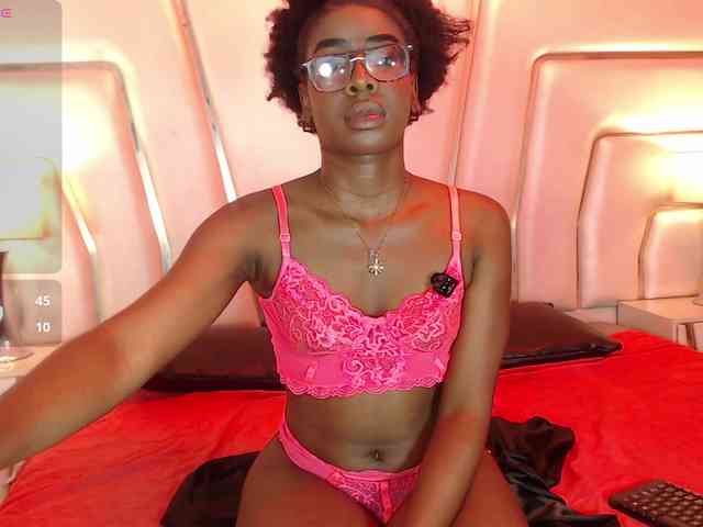MelodyBlazze Live Webcam on BongaCams