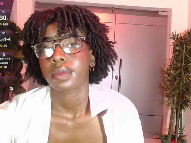 MelodyBlazze webcam