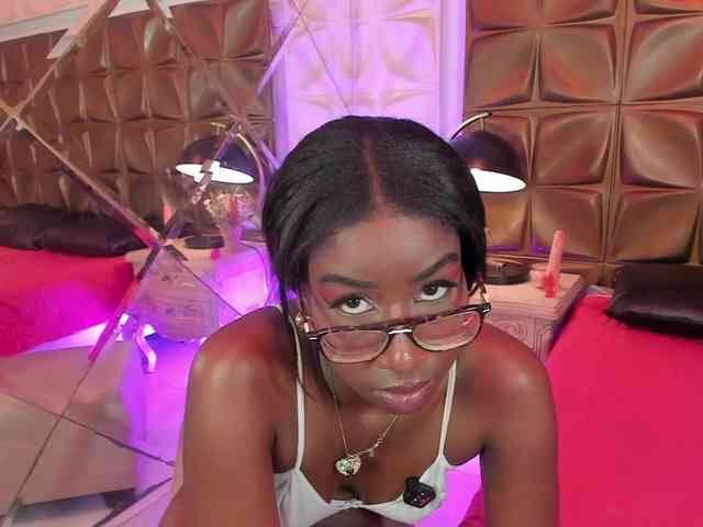 MelodyBlazze webcam