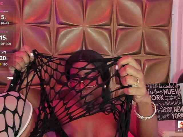 MelodyBlazze webcam