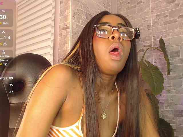 MelodyBlazze webcam