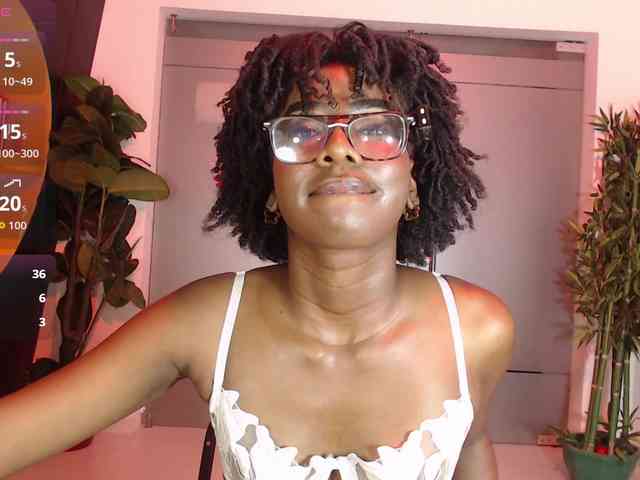 MelodyBlazze webcam