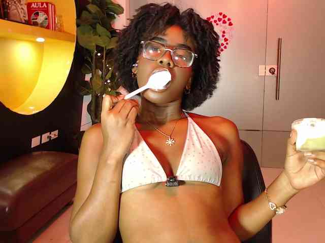MelodyBlazze webcam