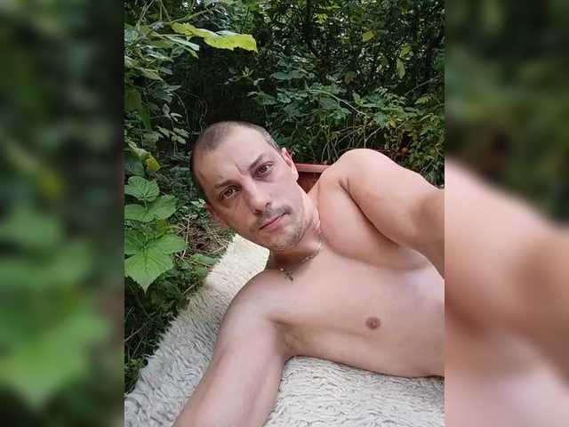 VampDark live webcam show
