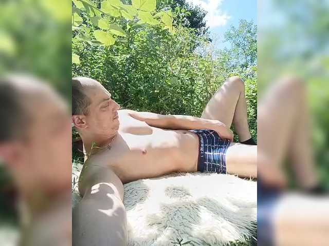 VampDark live webcam show