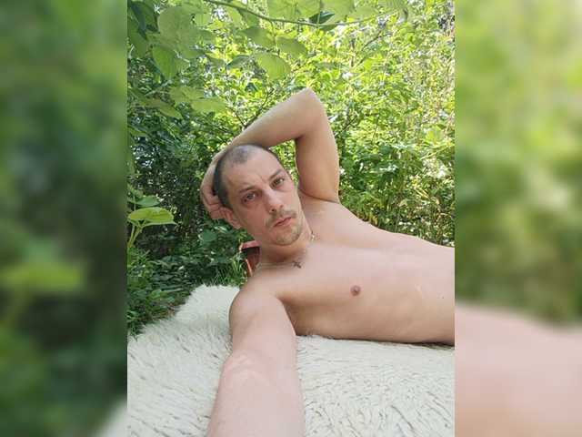 VampDark live webcam show