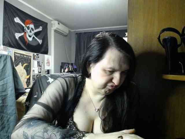 EvaBeautyX Sex Cam Show