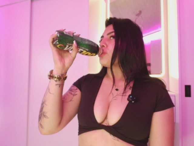 NAOMIAMAZING01