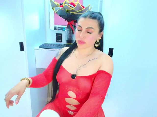 NAOMIAMAZING01