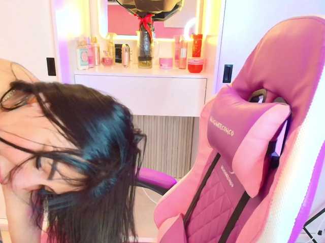 NAOMIAMAZING01