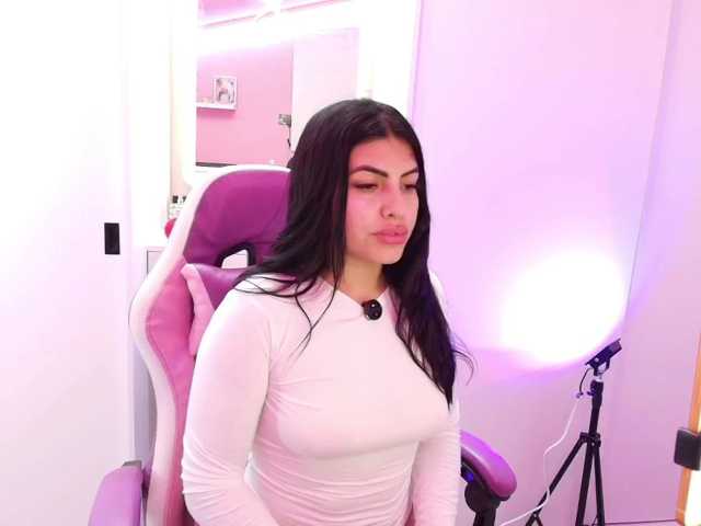 NAOMIAMAZING01