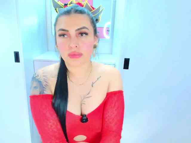 NAOMIAMAZING01 webcam