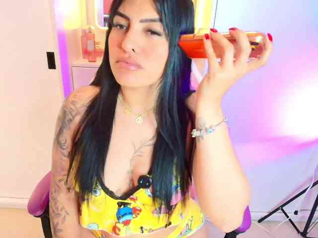 NAOMIAMAZING01 NAOMIAMAZING01