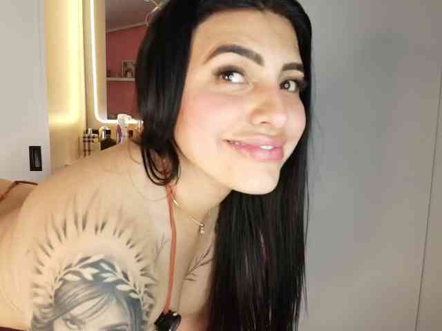 NAOMIAMAZING01