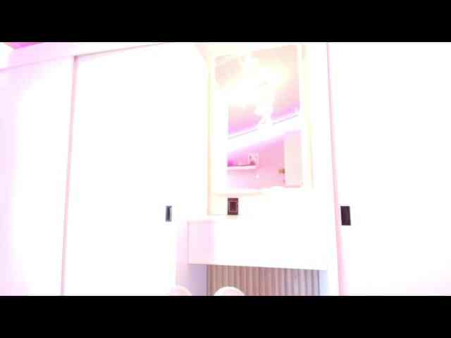 NAOMIAMAZING01