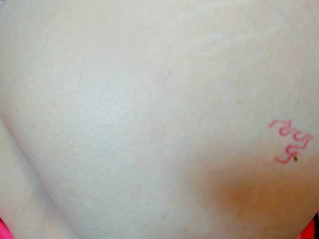 MiaEvans0 live cam on BongaCams