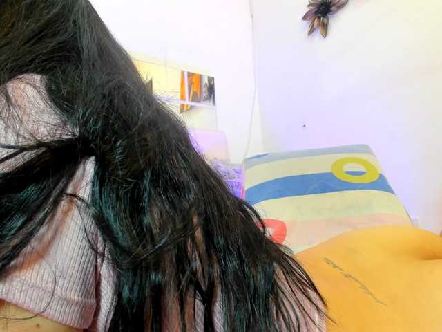 MiaEvans0 live cam on BongaCams
