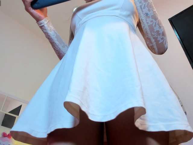 MiaEvans0 live cam on BongaCams