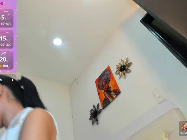 MiaEvans0 live cam on BongaCams