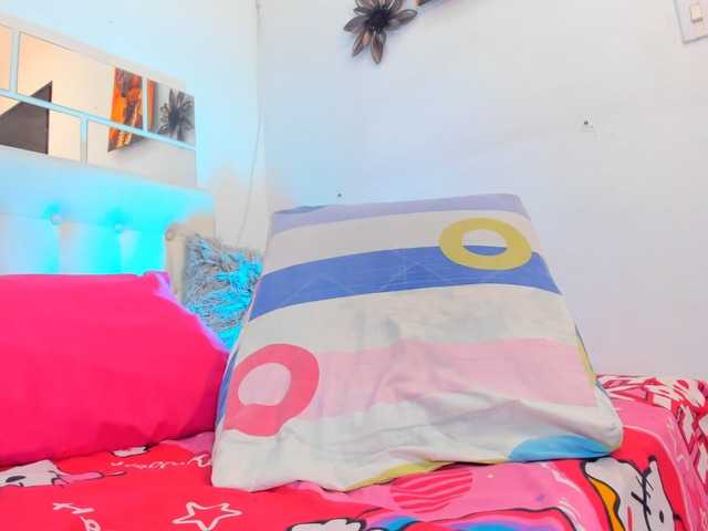 MiaEvans0 live webcam show
