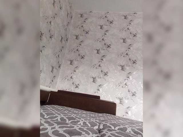 ULIyaTs18