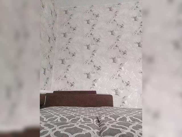 ULIyaTs18