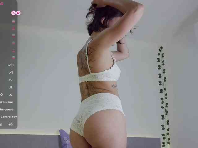 BadPrincessJenny webcam