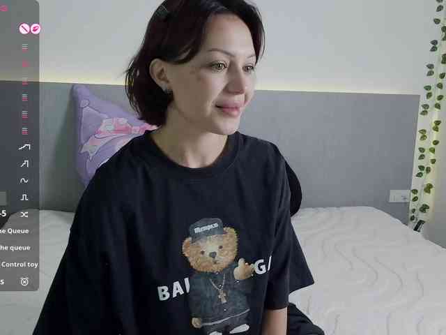 BadPrincessJenny webcam