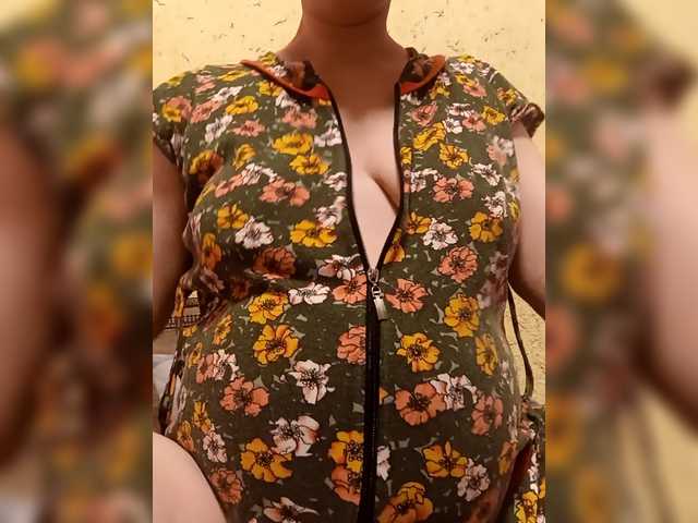  AugustinaCrys chat room