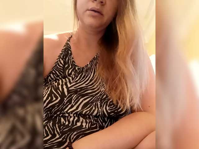 AugustinaCrys's BongaCams show and profile