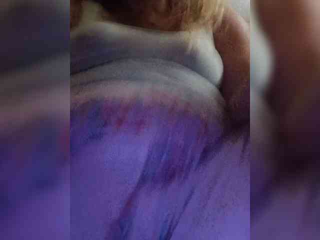 AugustinaCrys webcam