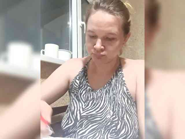 AugustinaCrys webcam