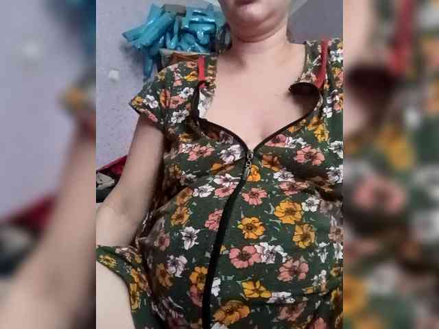 AugustinaCrys webcam