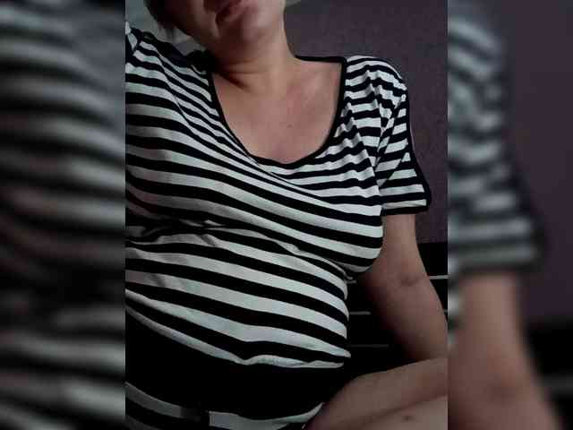AugustinaCrys webcam