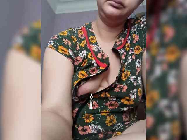 AugustinaCrys webcam