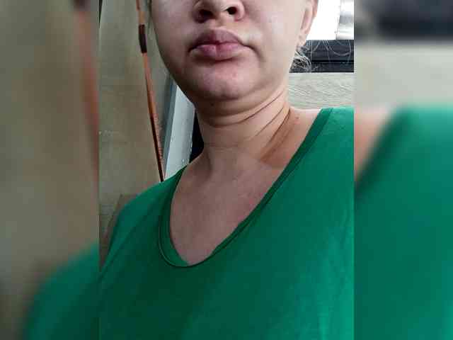 AugustinaCrys webcam