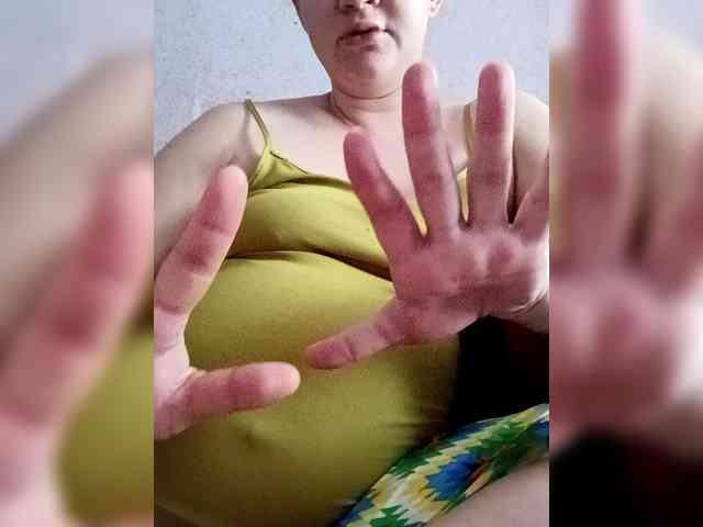 AugustinaCrys webcam