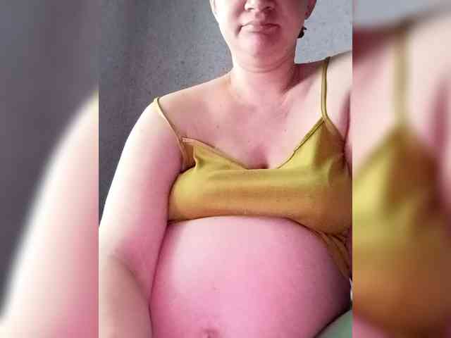 AugustinaCrys Live Webcam on BongaCams