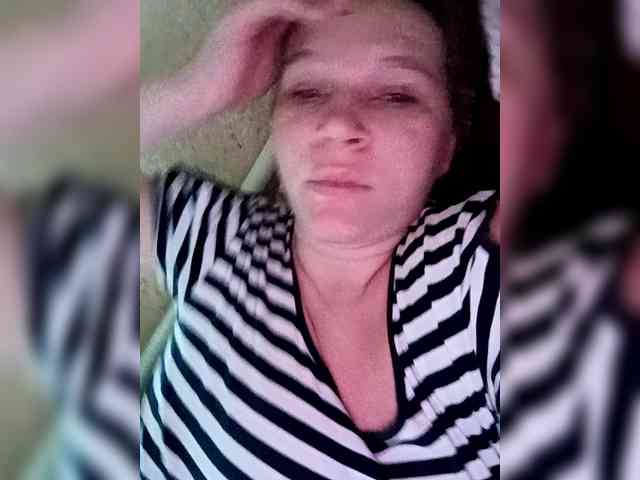 AugustinaCrys webcam