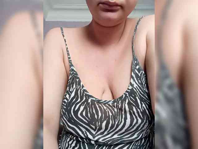 AugustinaCrys webcam