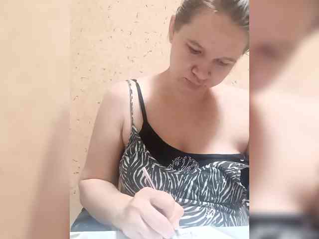 AugustinaCrys webcam