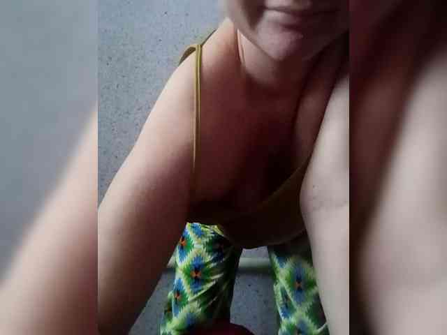 AugustinaCrys webcam