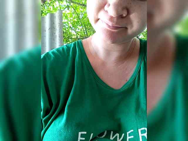 AugustinaCrys webcam